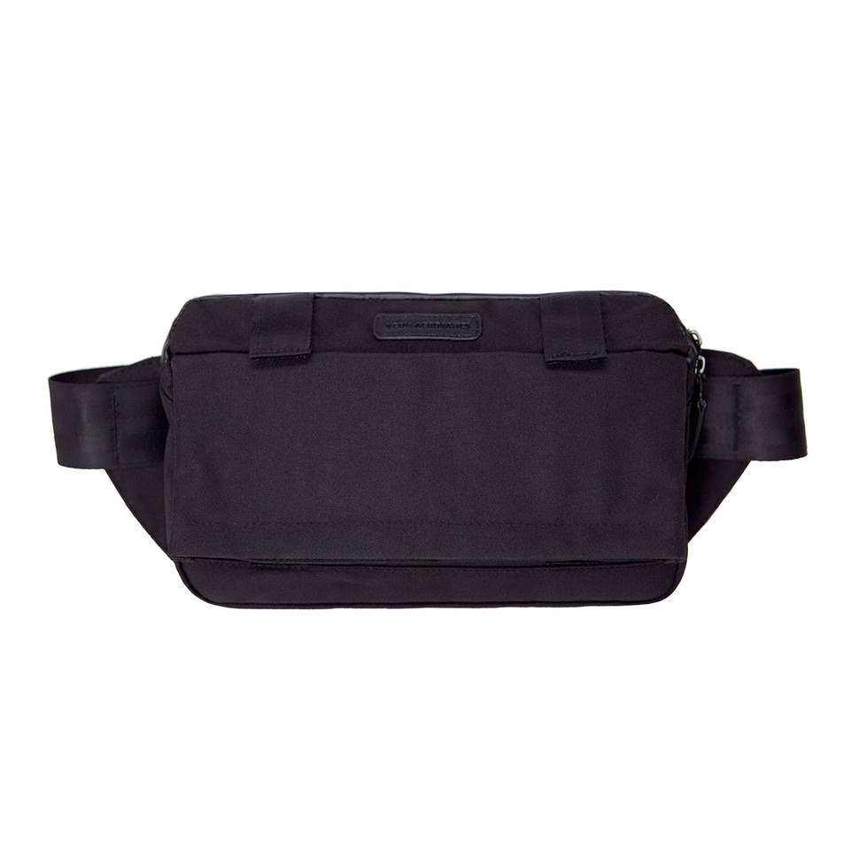 Black 2 L Hip Bag F141
