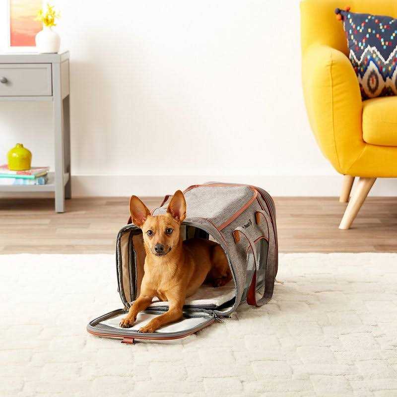 Expandable Airline Approved Pet Carrier X88067