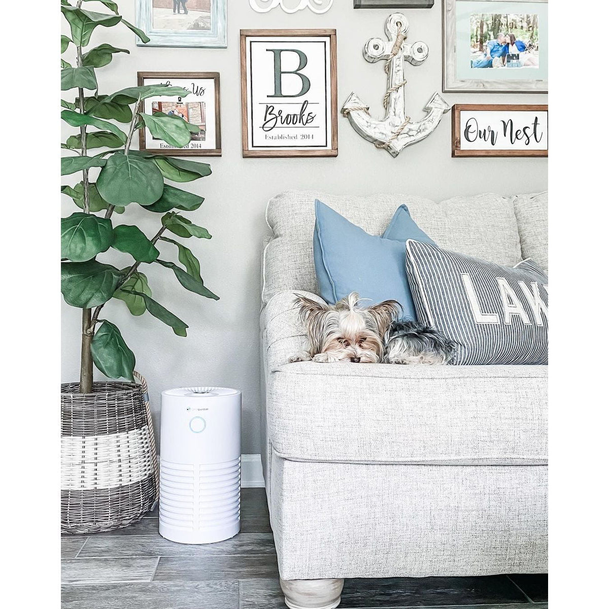 White HEPA Air Purifier with UV Sanitizer X9599