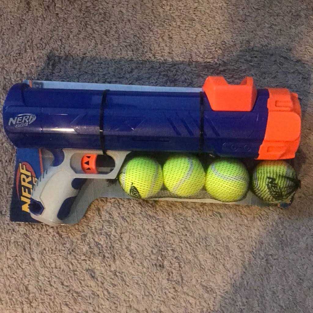 16” Tennis Ball Blaster Dog Toy with 4 Balls S19060