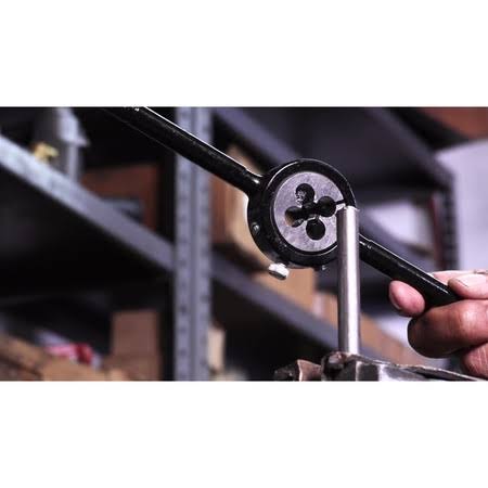 1-5/16x22-28 x 2-1/2x22 HSS Round Adjustable Die U84757