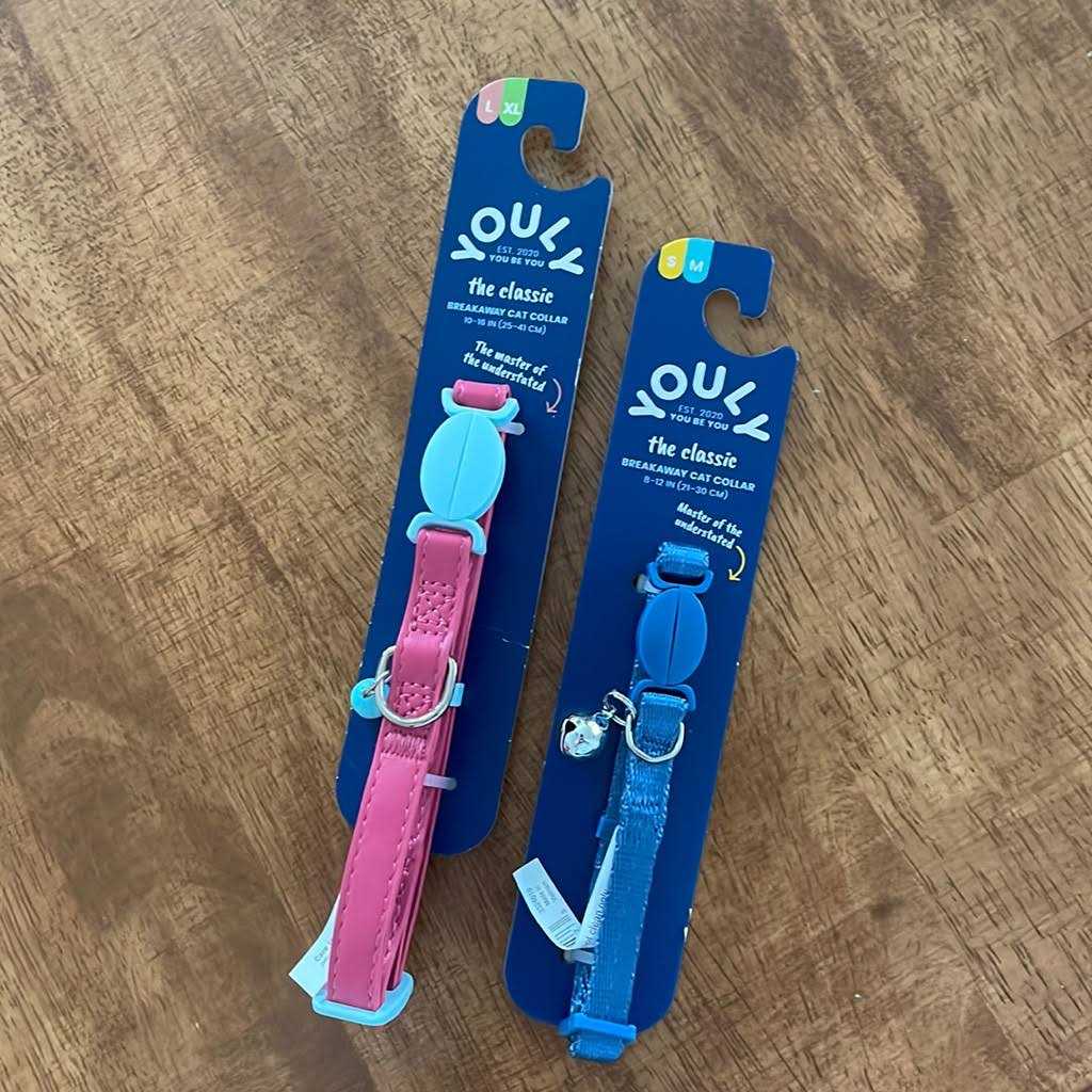 Adjustable Cat Collar R943